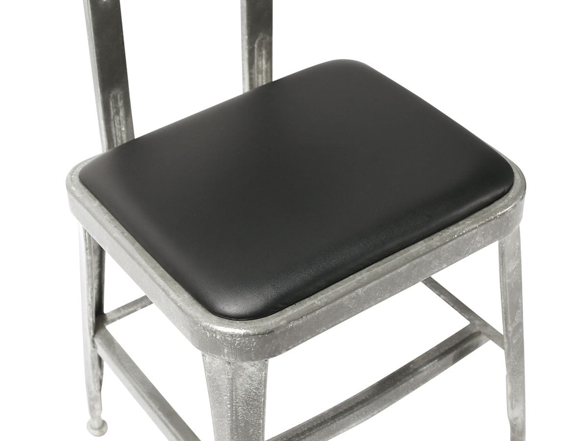 Dulton Standard Chair Galvanized seat detail