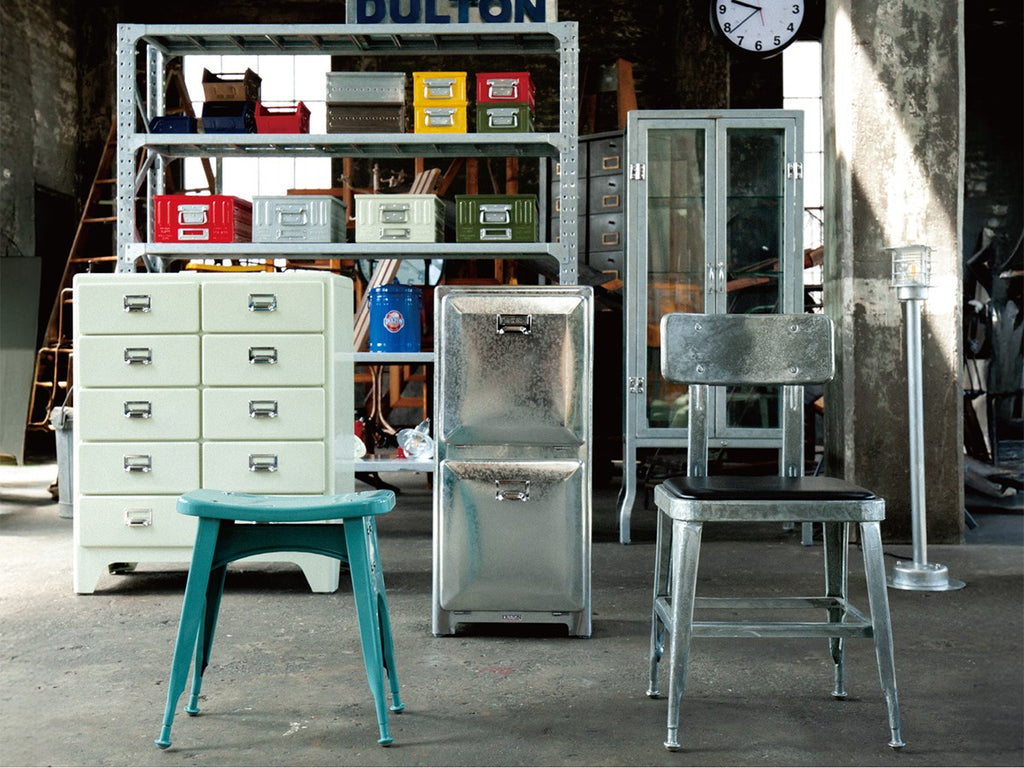 Dulton Standard Chair Galvanized side view