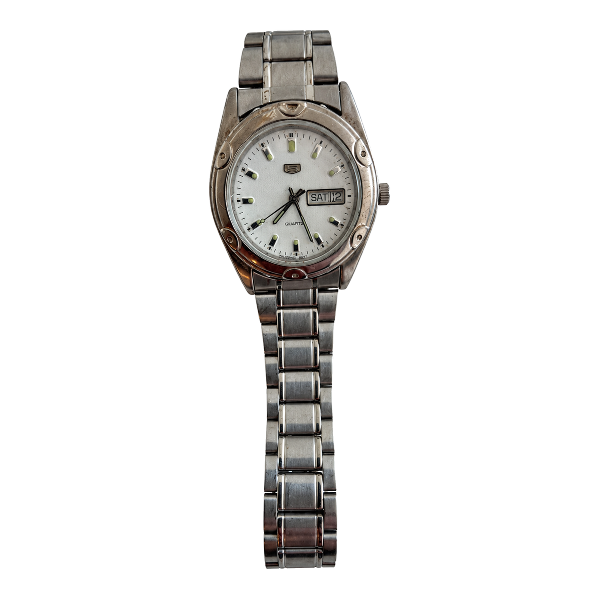 Vintage Seiko 5-Shield White Dial Day-Date Quartz Watch - Requires a Battery