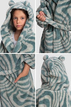 Mad Dog Sherpa Girls Indoor Jacket - Kids Plush Wear for Daily Comfort - Ideal for Ages 5-12 Years