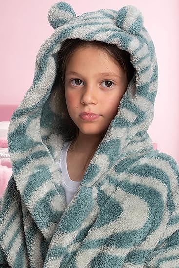 Mad Dog Sherpa Girls Indoor Jacket - Kids Plush Wear for Daily Comfort - Ideal for Ages 5-12 Years