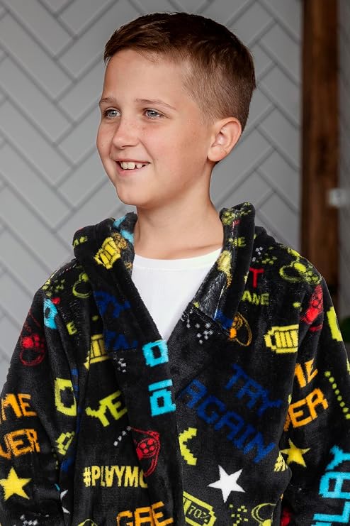 Mad Dog Fleece Kids Robe, Hooded Long Bathrobe, Plush Boys Girls Children & Toddlers Bath robes for Indoor Activities