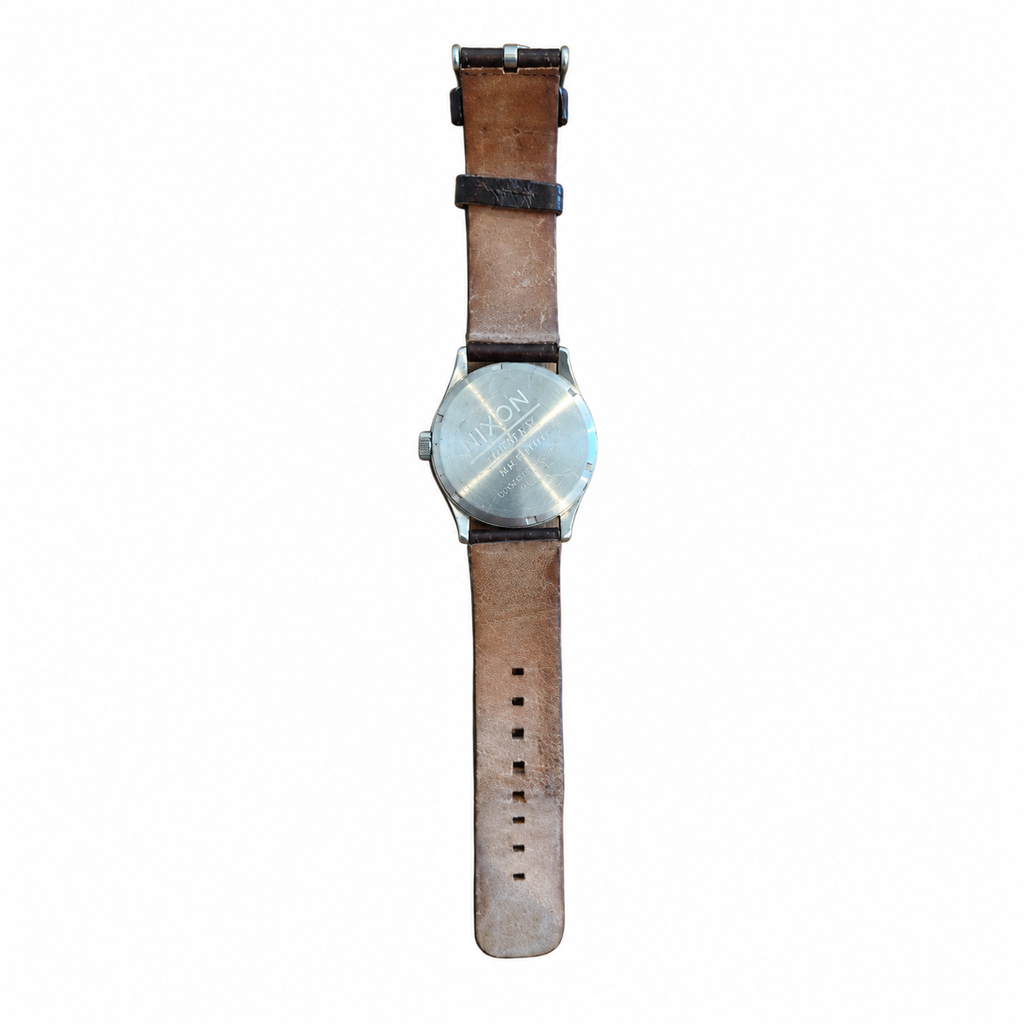 Vintage Nixon The Sentry 38 Leather Quartz Watch - White - Battery Required