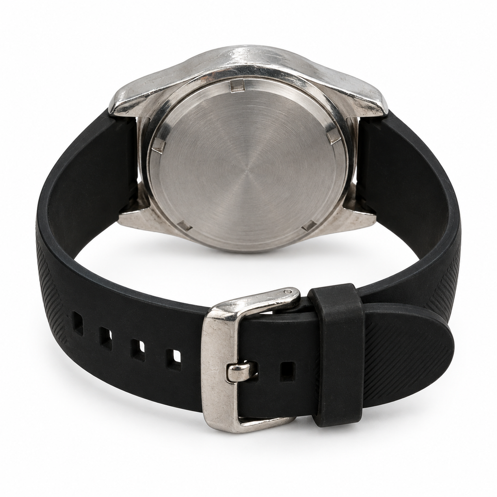 WEIDE Men’s Black Dial Quartz Watch Silver Tone Case Black Silicone Strap