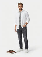 Magellan Straight Leg Denim Jeans (Size 32)