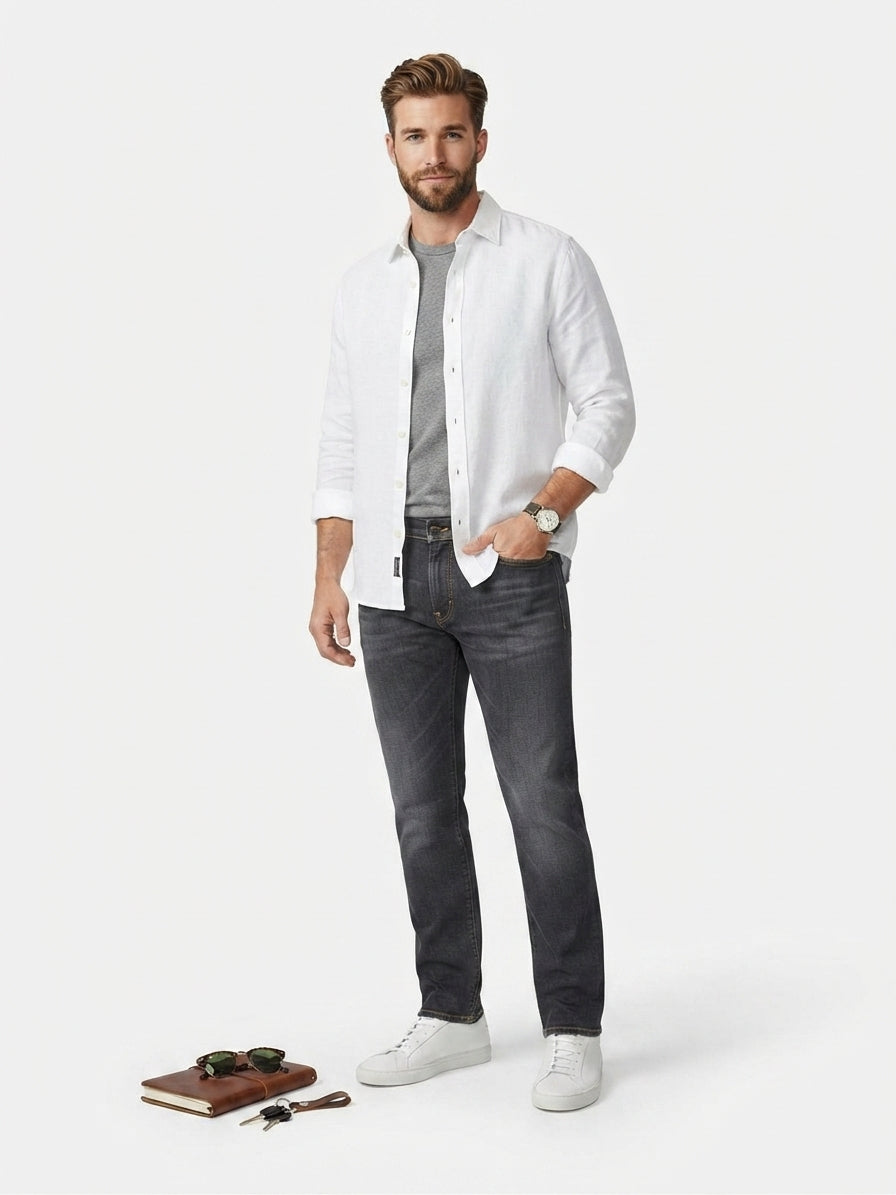 Magellan Straight Leg Denim Jeans (Size 32)