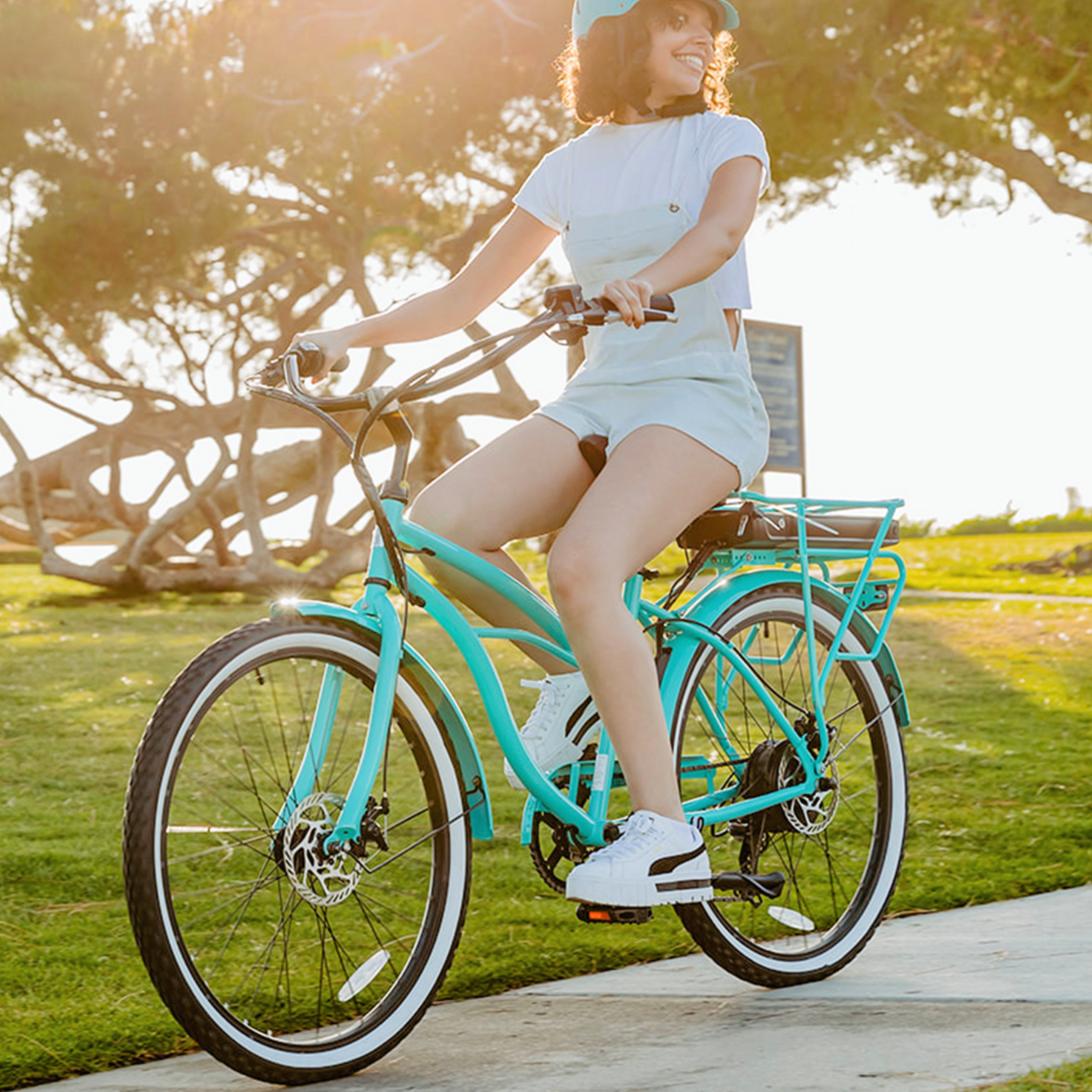 sixthreezero Women's Around the Block 500W Electric Beach Cruiser Bike - Teal (Pre-Assembled)