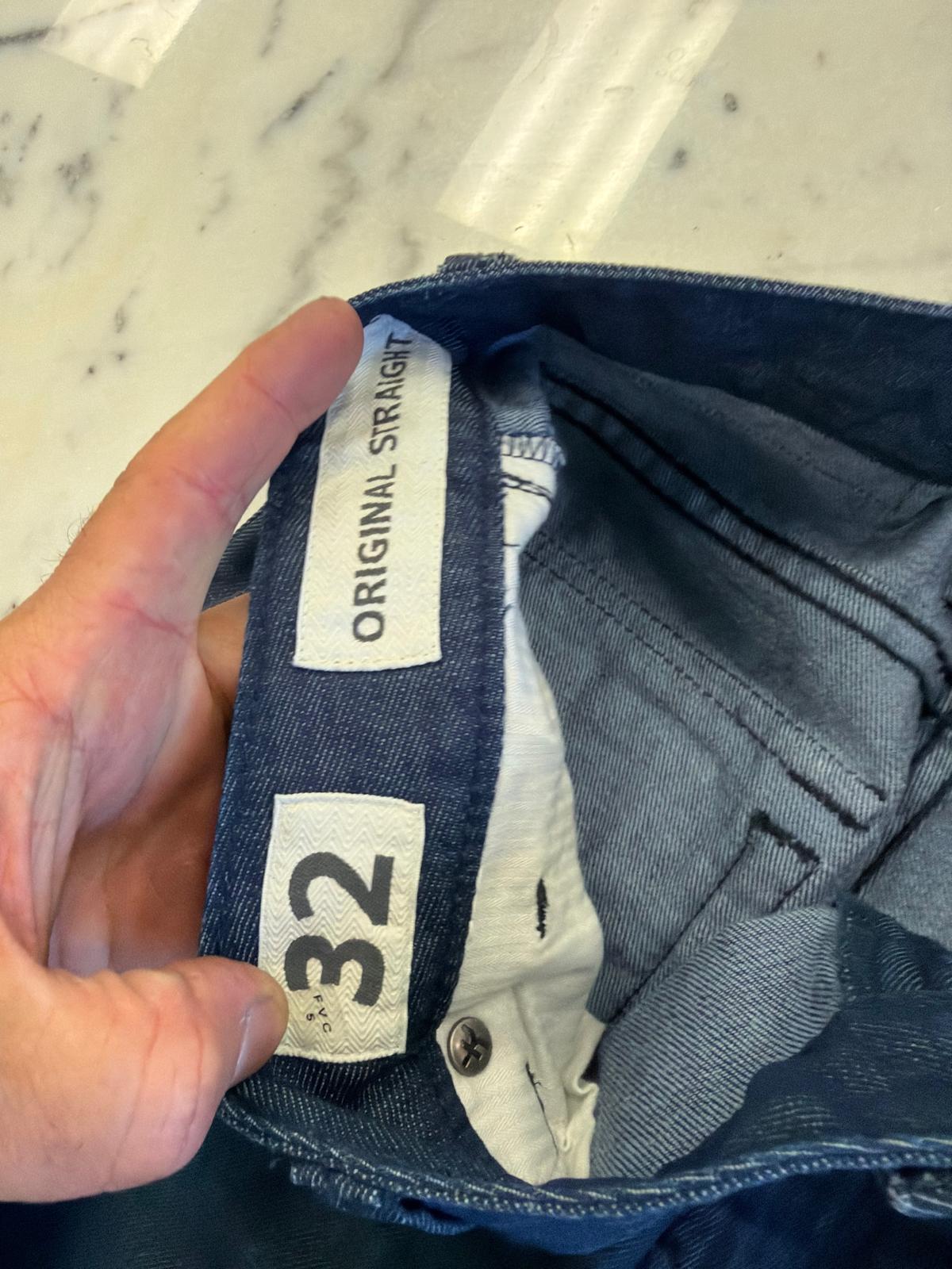 FIVE FOUR Original Straight Blue Jeans (Size 32)