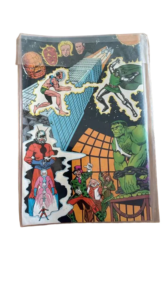 MARVEL COMICS BACK COVER (Hulk and Doctor Doom)