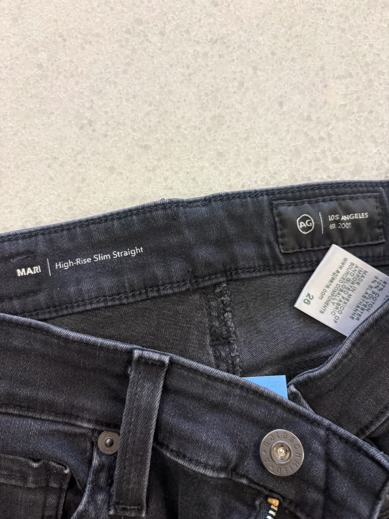 AG Mari High-Rise Slim Straight Jeans (Size 26)